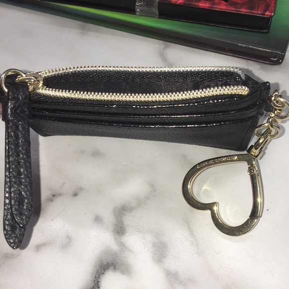 Victoria’s Secret wallet/coin purse - Picture 3 of 3